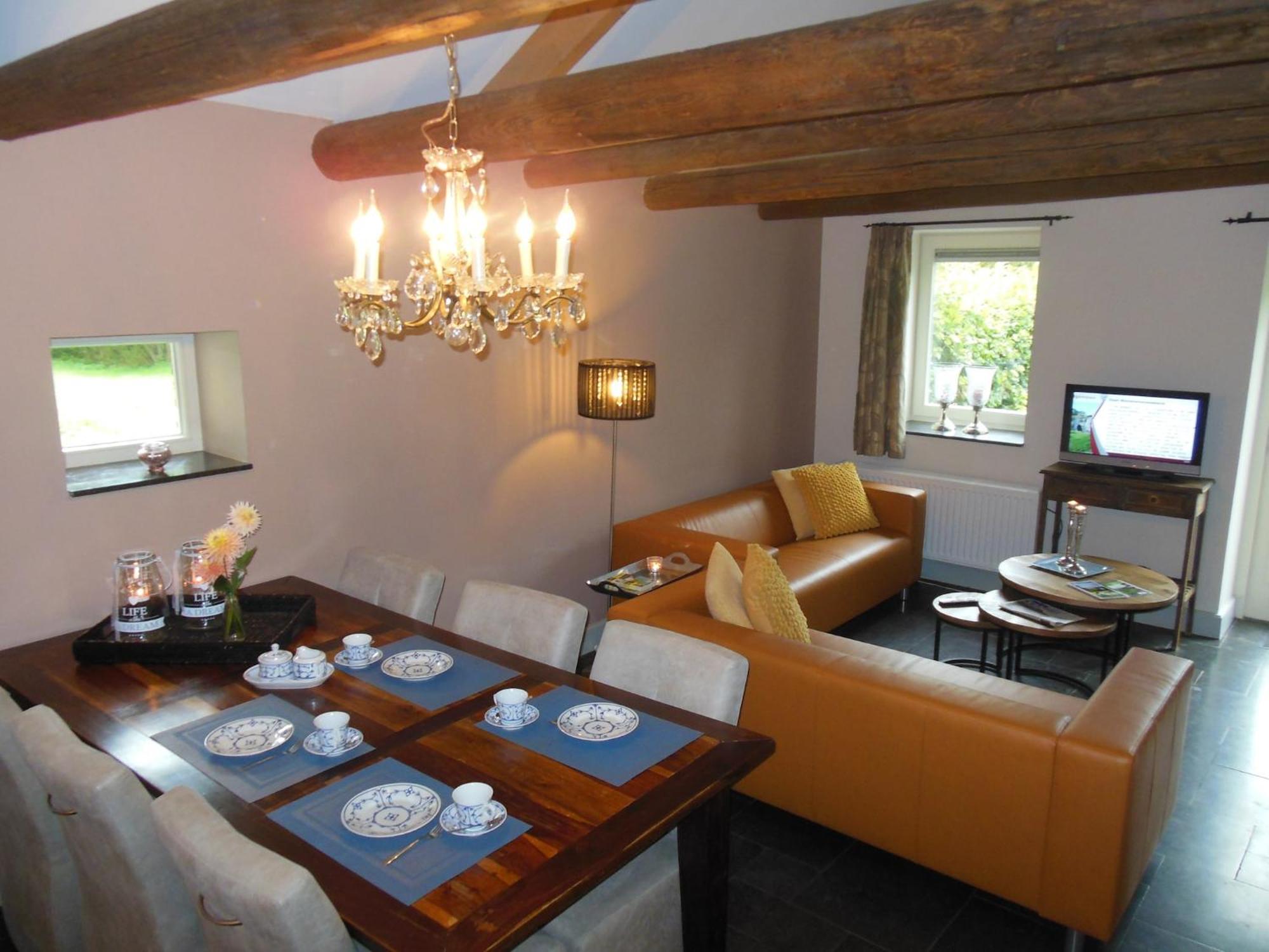 Stunning Holiday Home Near Forest In Сленакен Экстерьер фото